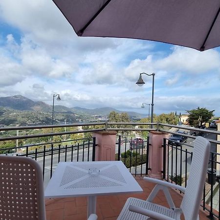 Hollywood Apartment Capoliveri  Exterior photo