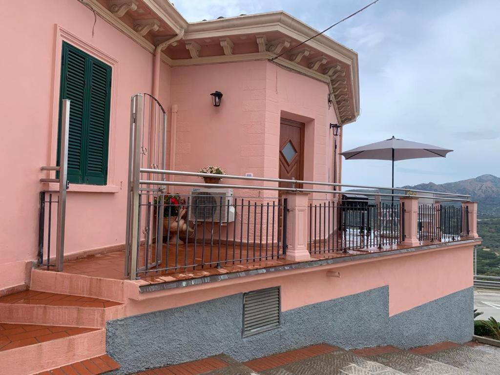 Hollywood Apartment Capoliveri  Exterior photo
